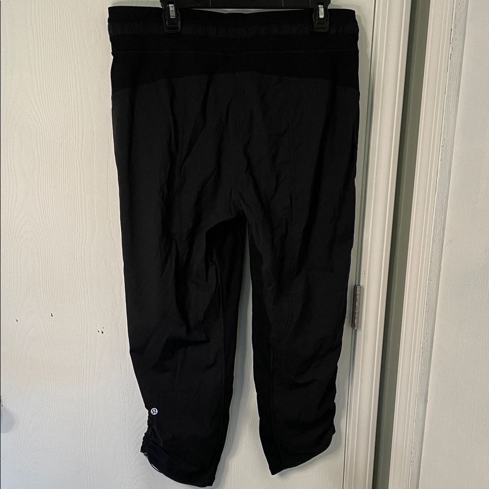 Lululemon Dance Studio Mid-Rise Crop 25” Pants Black Size 12 - Picture 2 of 14